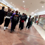 修羅の国博多駅で2015年も特攻服姿のヤンキー中学卒業生が集まった!思いの刺繍で暴行事件も!!